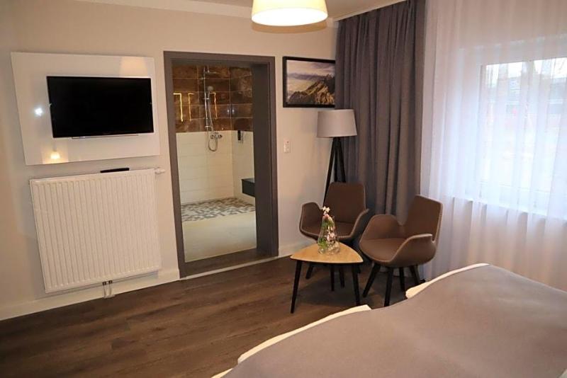 Hotel Bispinger Hof image