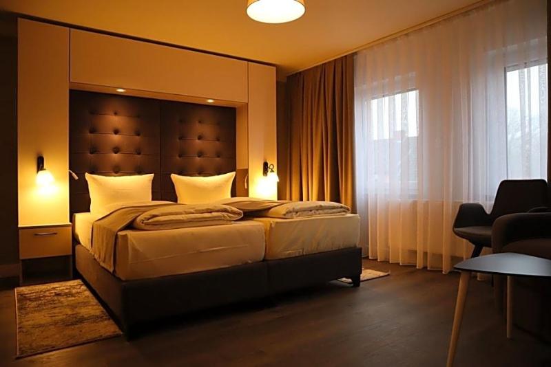 Hotel Bispinger Hof image
