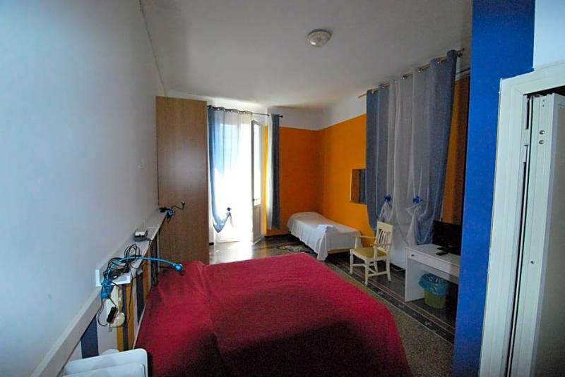 Albergo La Vela image