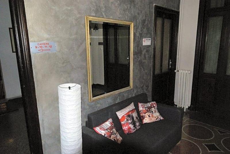 Albergo La Vela image