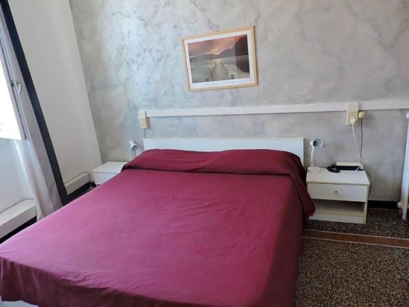 Albergo La Vela image