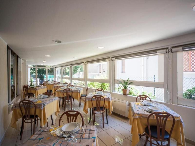 Hotel Taormina image