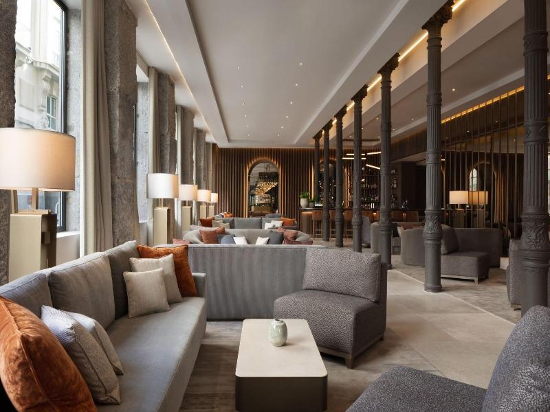 Jw Marriott Hotel Madrid image