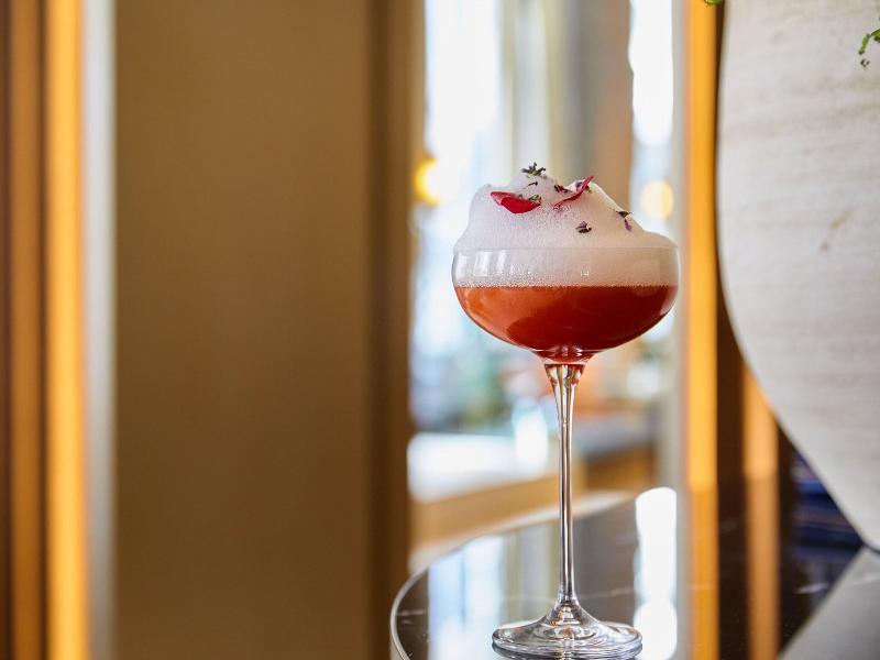 Jw Marriott Hotel Madrid image