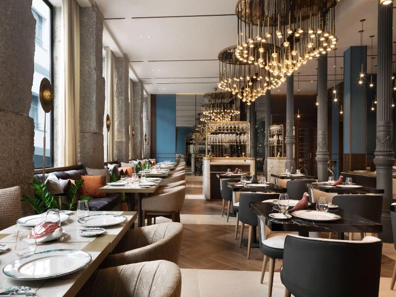 Jw Marriott Hotel Madrid image