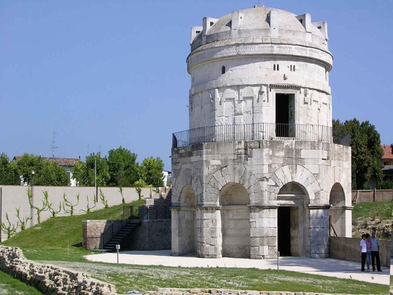 Hotel Italia image