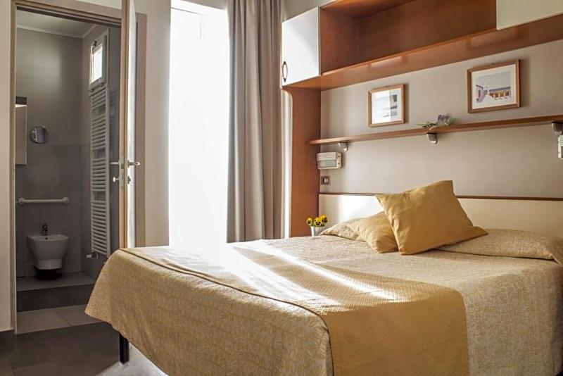 Hotel Sandra image