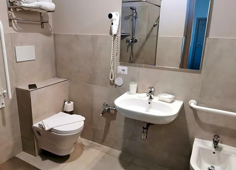 Hotel Sandra image