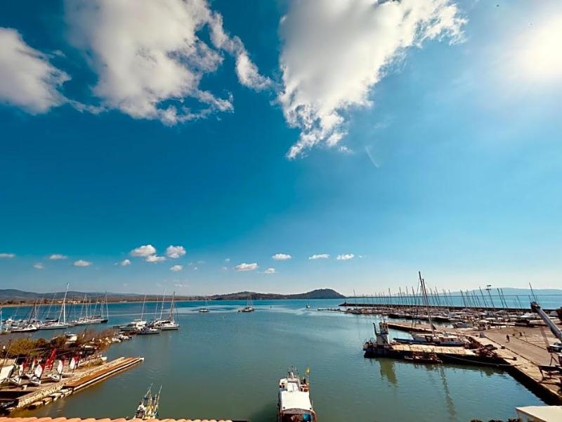 Baia Di Talamone image