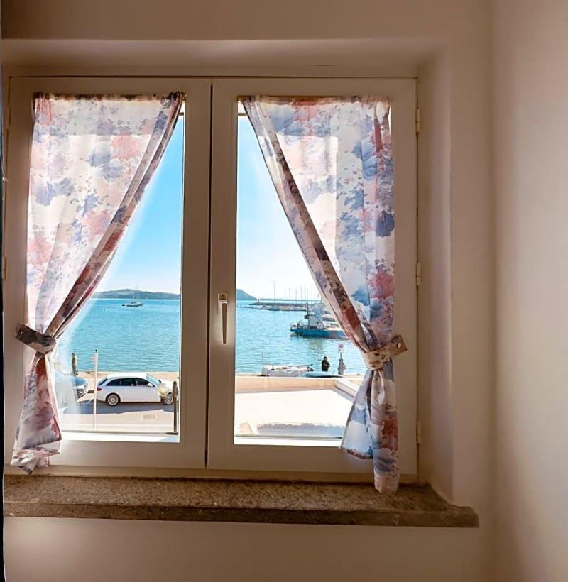 Baia Di Talamone image