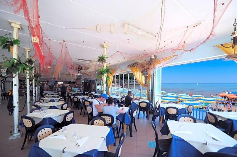 Hotel Incanto image