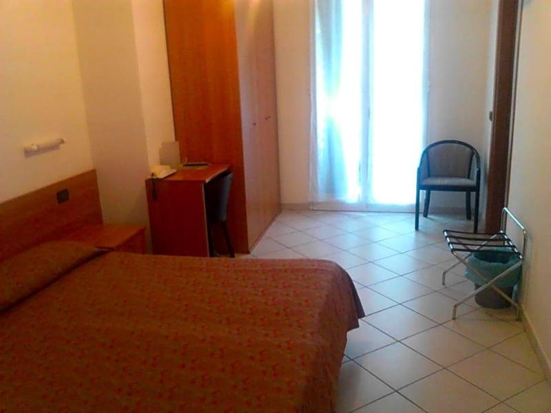 Hotel Adriana image