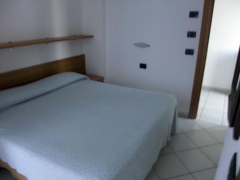 Hotel Adriana image