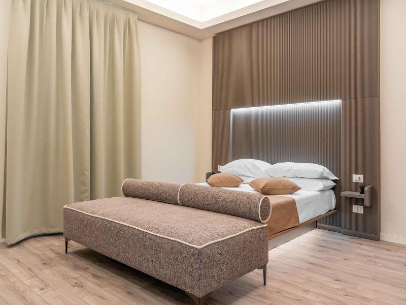 Meneghina Suites Foresteria Lombarda image