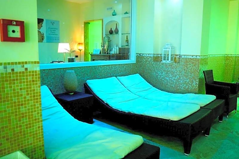 Hotiday Resort Fiuggi image