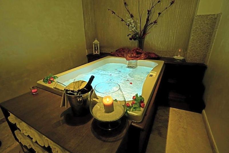 Hotiday Resort Fiuggi image
