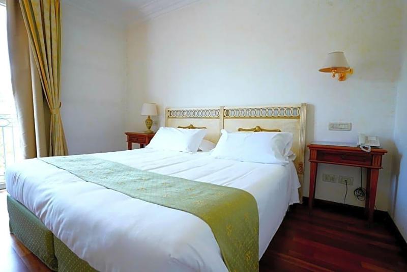 Hotiday Resort Fiuggi image