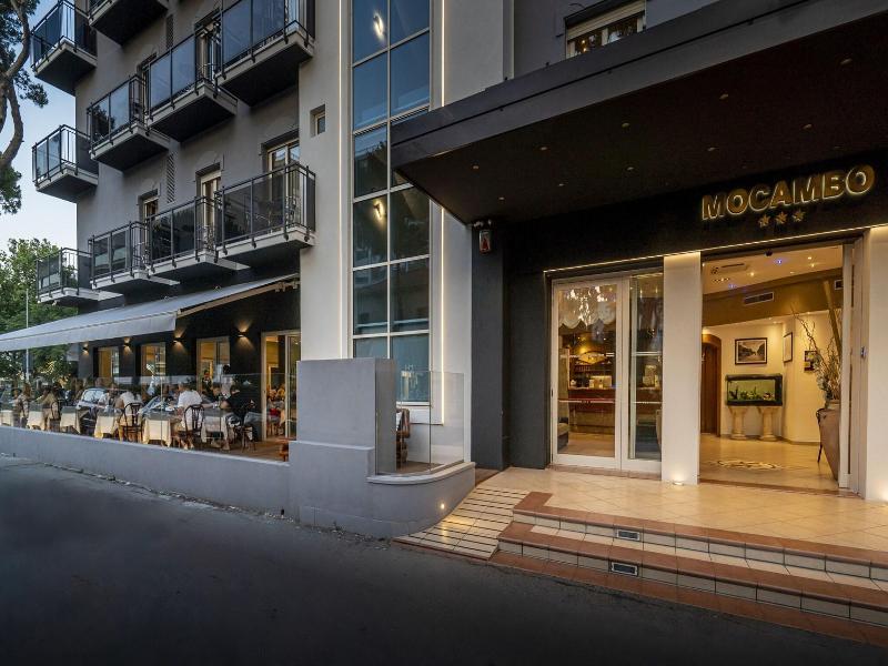 Hotel Mocambo image