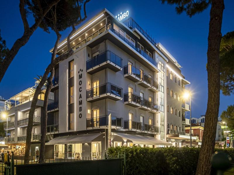 Hotel Mocambo image