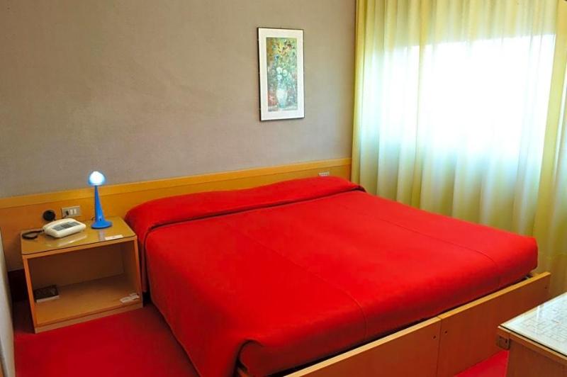 Hotel Ariane image