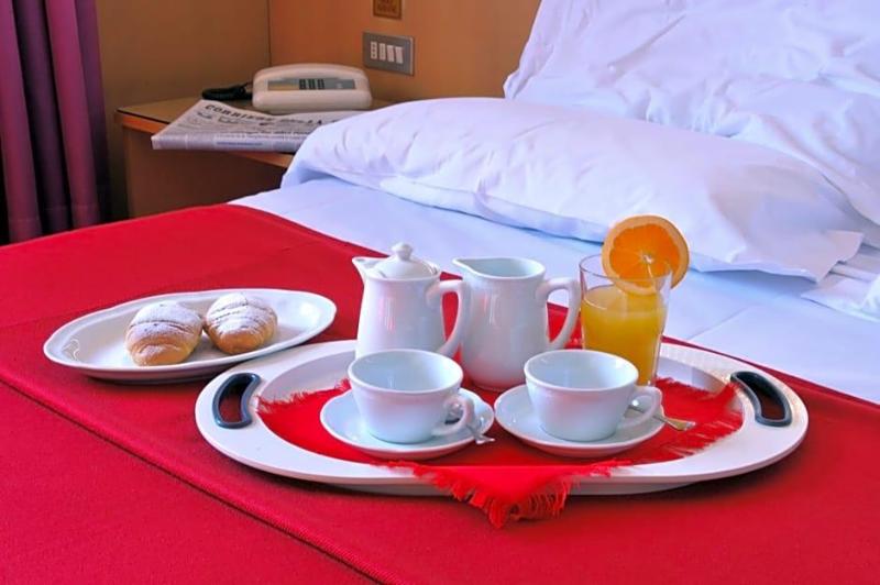 Hotel Ariane image