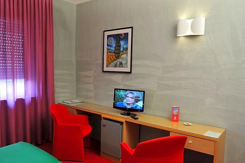 Hotel Ariane image