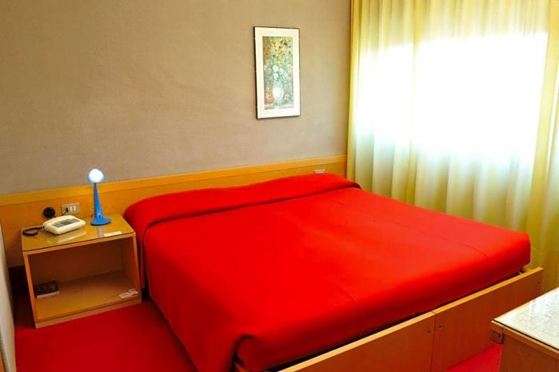 Hotel Ariane image