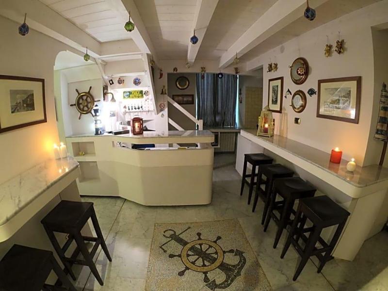 Hotel Ausonia image
