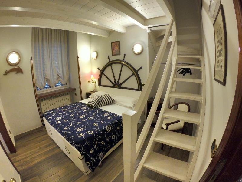 Hotel Ausonia image