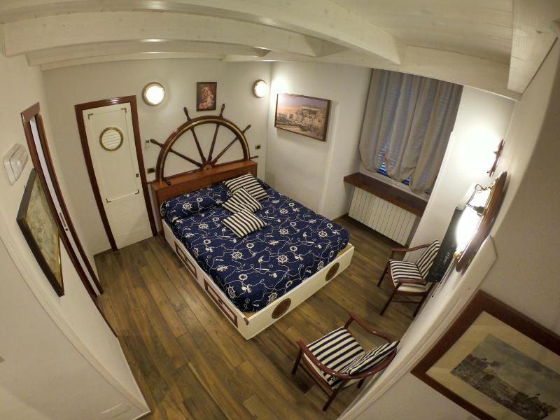 Hotel Ausonia image