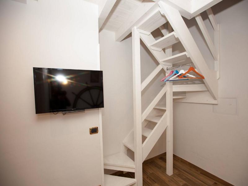 Hotel Ausonia image