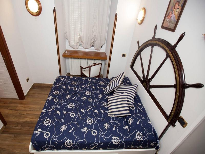 Hotel Ausonia image