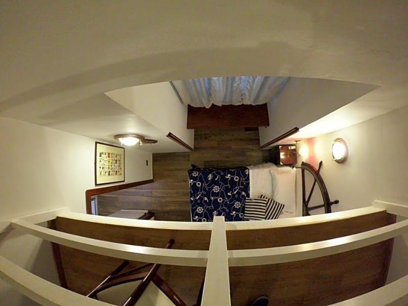 Hotel Ausonia image