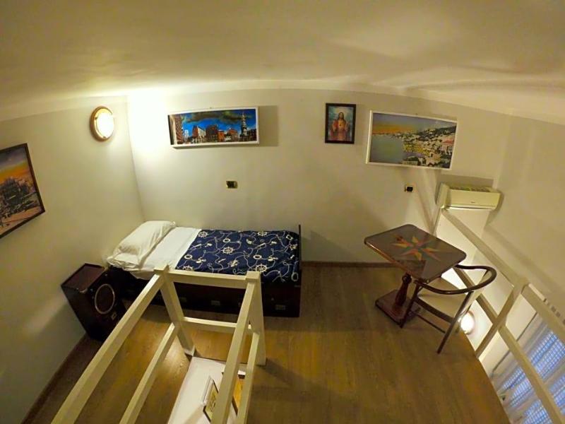 Hotel Ausonia image
