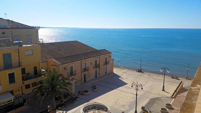Hotel Villa Ada image