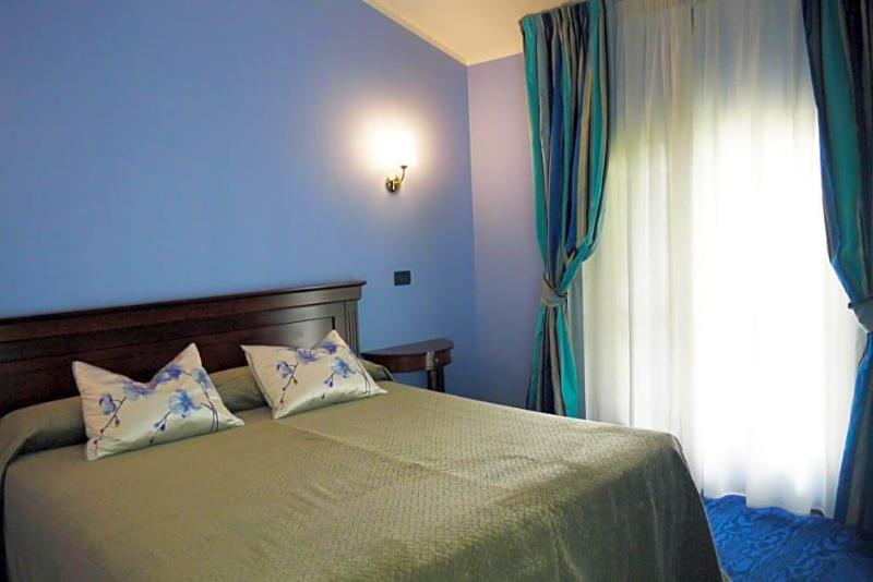 Hotel Castello image