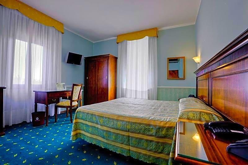 Hotel Castello image