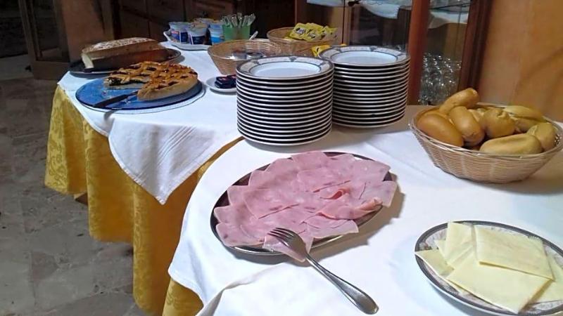 Albergo La Primula image