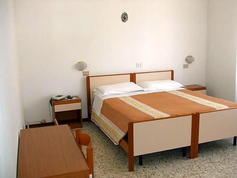Albergo La Primula image