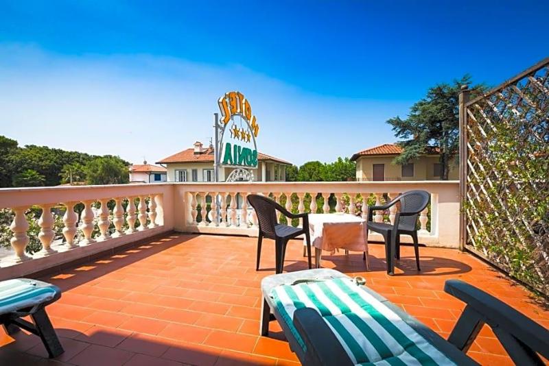 Hotel Sonia image