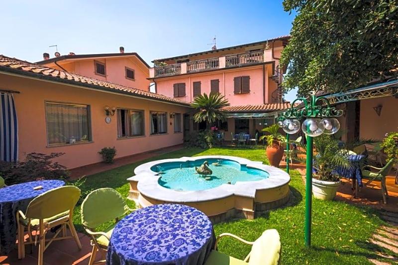 Hotel Sonia image