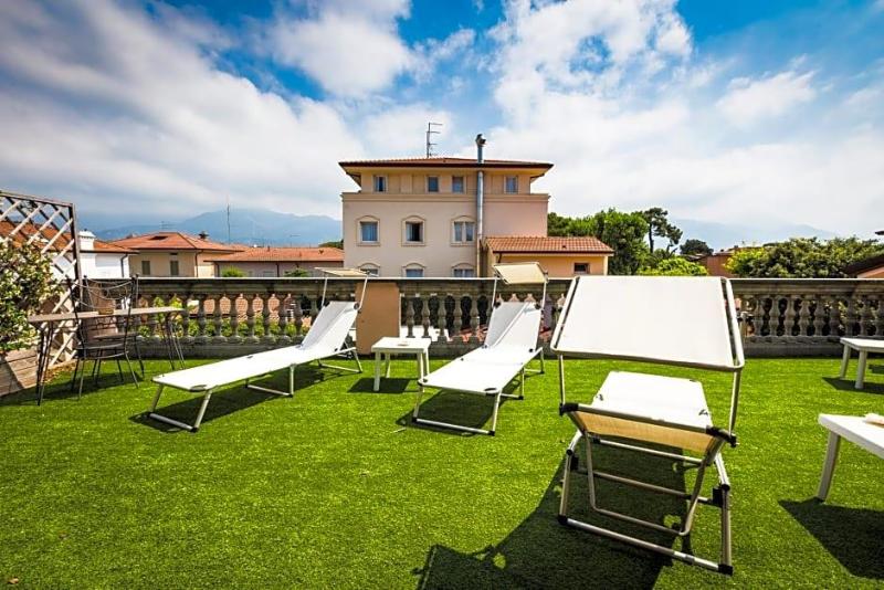 Hotel Sonia image