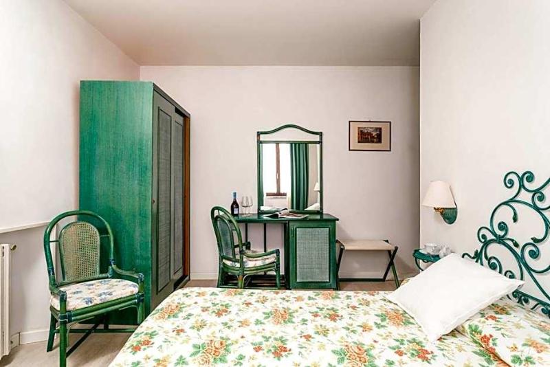 Hotel Sonia image