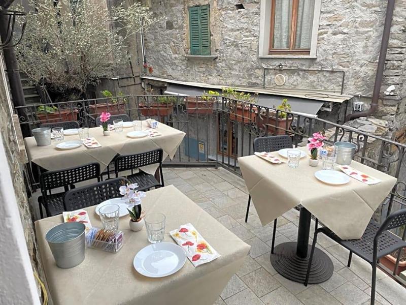 Il Portichetto image