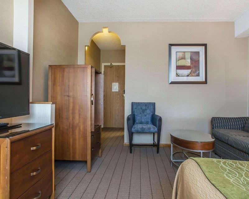 Port Hope Inn image