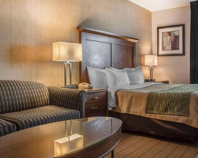 Port Hope Inn image