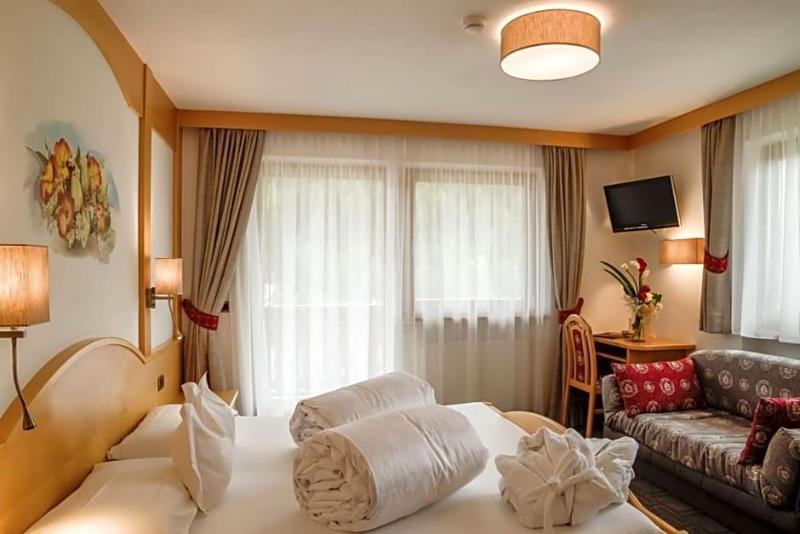 Hotel Muliac image