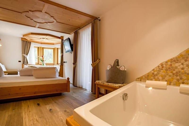 Hotel Muliac image