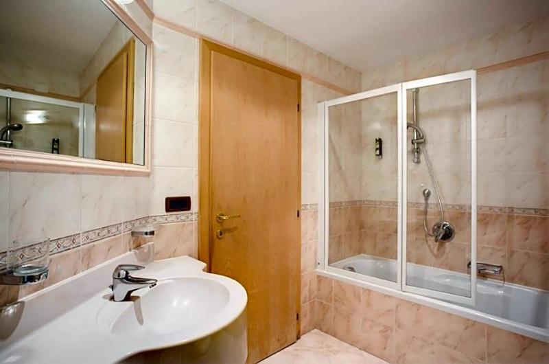 Hotel Muliac image