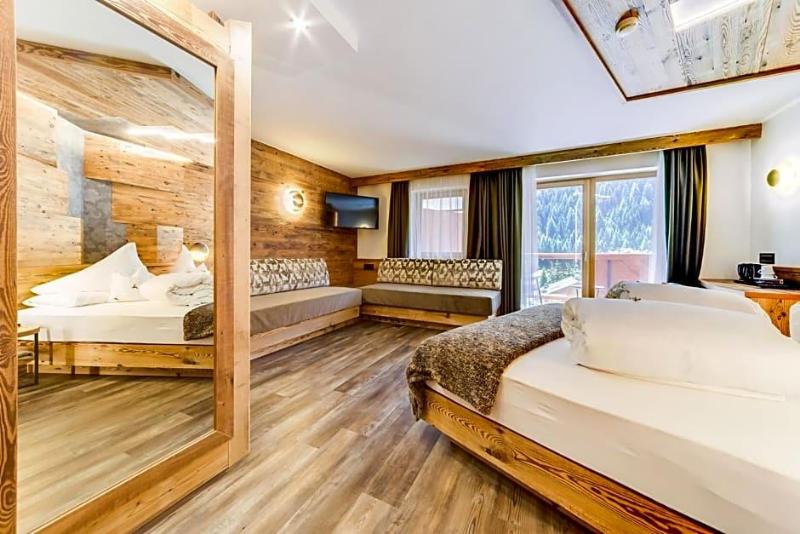 Hotel Muliac image